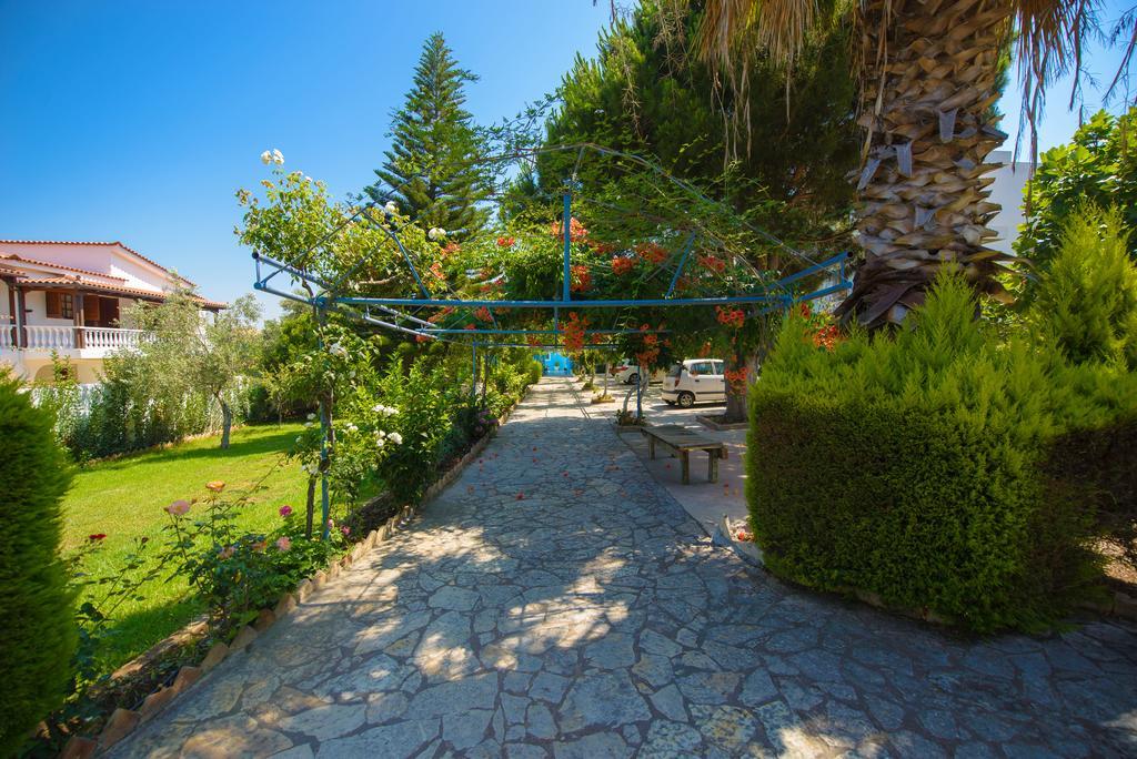 Dimitra Apartment Hotel Skafidia Exterior photo